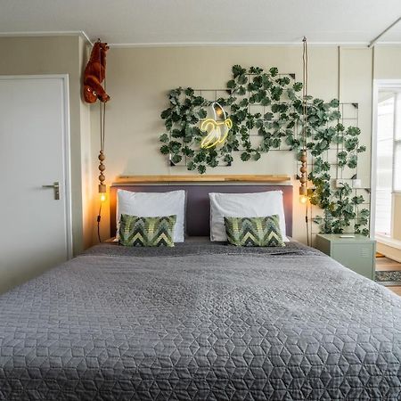 The Lion King - 6 Person Linked Apartment With Roof Terrace Γκρόνιγκεν Εξωτερικό φωτογραφία