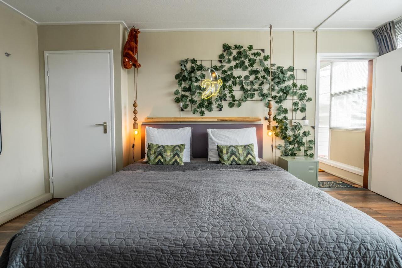 The Lion King - 6 Person Linked Apartment With Roof Terrace Γκρόνιγκεν Εξωτερικό φωτογραφία